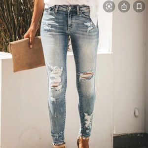 KanCan Carly distressed skinny jeans
